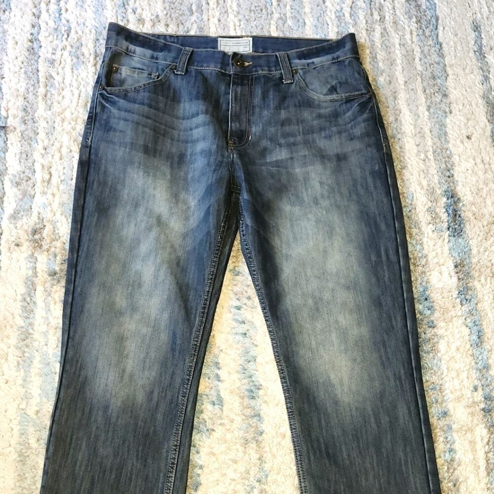 Alexander Julian Men's Jeans 34x30 EUC